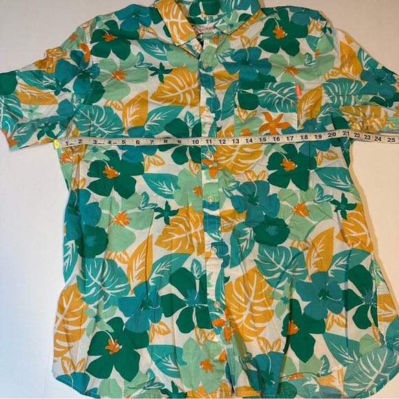 Chubbies button down tropical print shirt - Picture 5 of 6